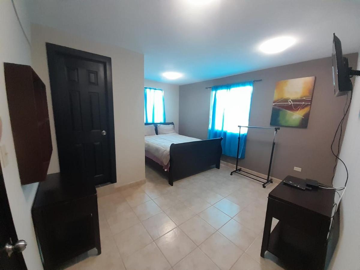טיחואנה Departamentos Velasco מראה חיצוני תמונה